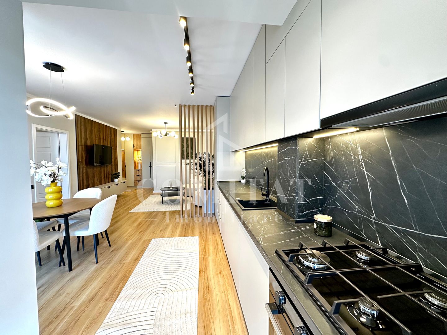 Apartament ultrafinisat | Etaj intermediar | Zona Str Tineretului - Poză 16