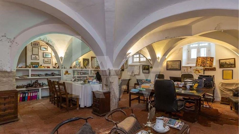 Se vinde Palatul Mesquita Pimentel - Poză 7