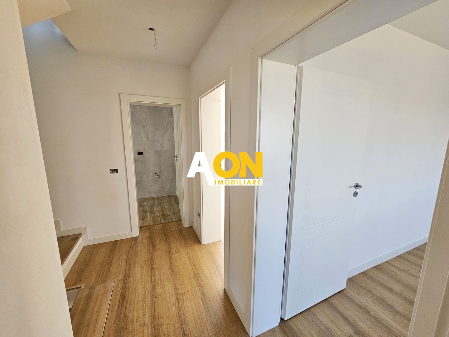 Casa tip insiruit, 4 camere, 186 mp teren, zona premium, Cetate - Poză 7