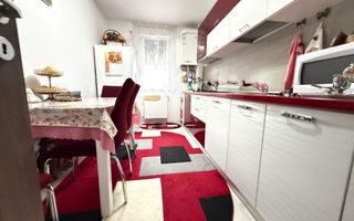 Apartament cu 2 camere in Giroc - Poză 6