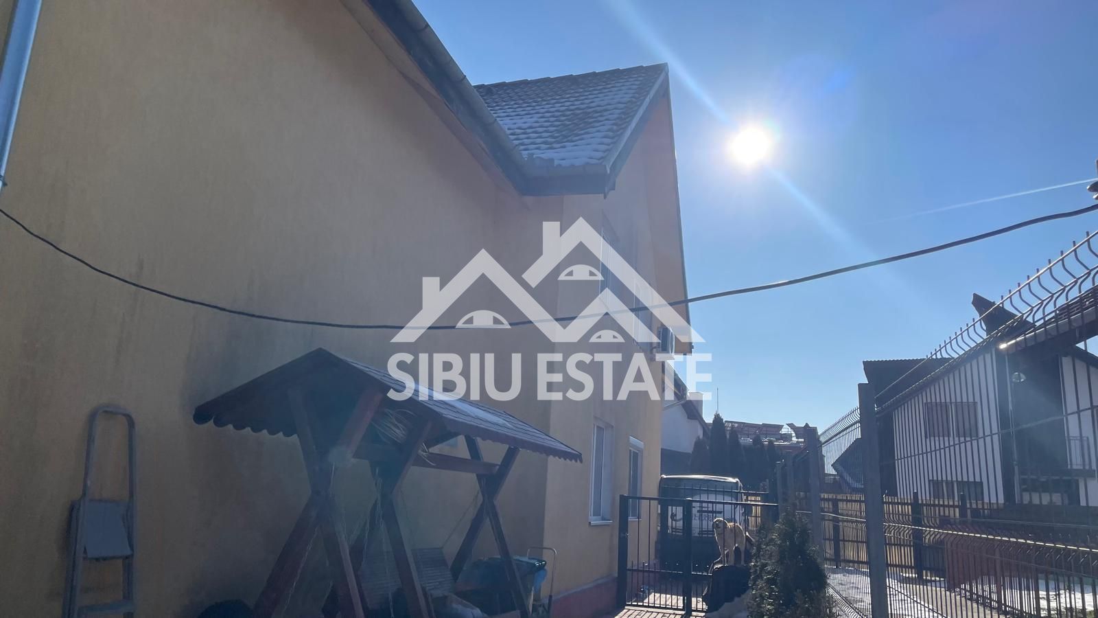 Apartament 2 camere la casă cu pod+curte in  Șelimbăr-Zona Brana - Poză 16