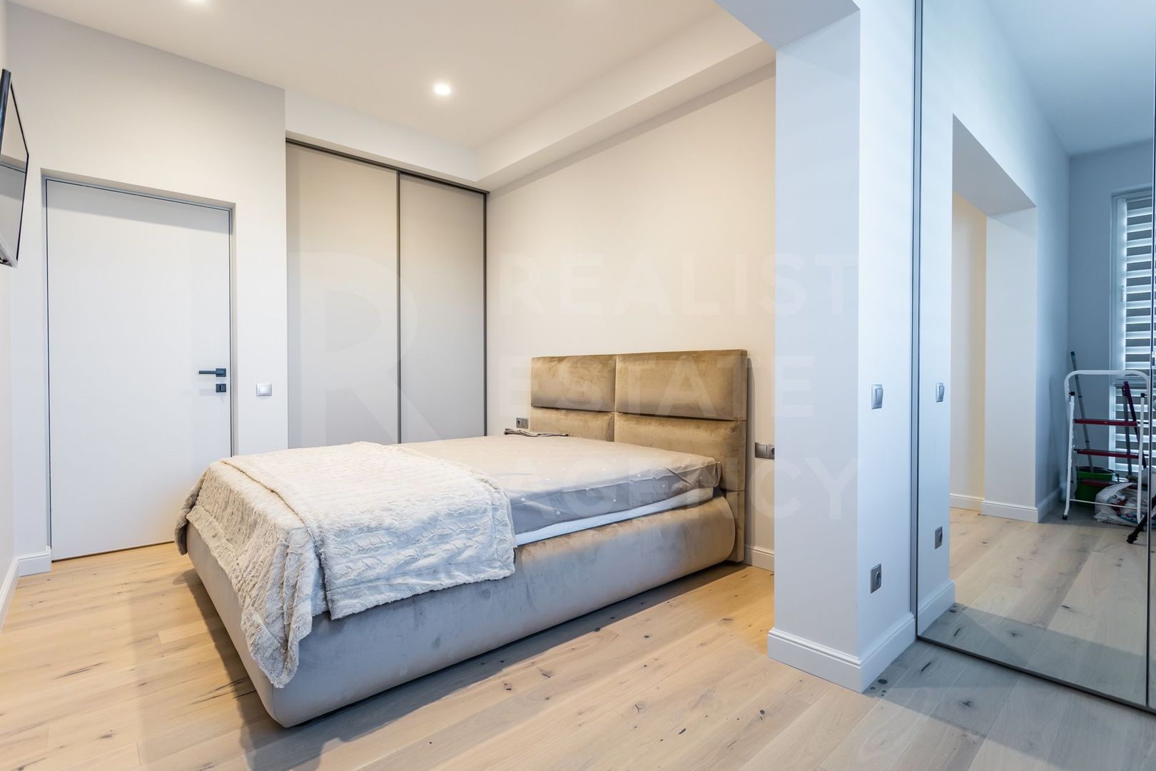 Vânzare, apartament, 2 camere + living, str. Ciuflea, Centru - Poză 7