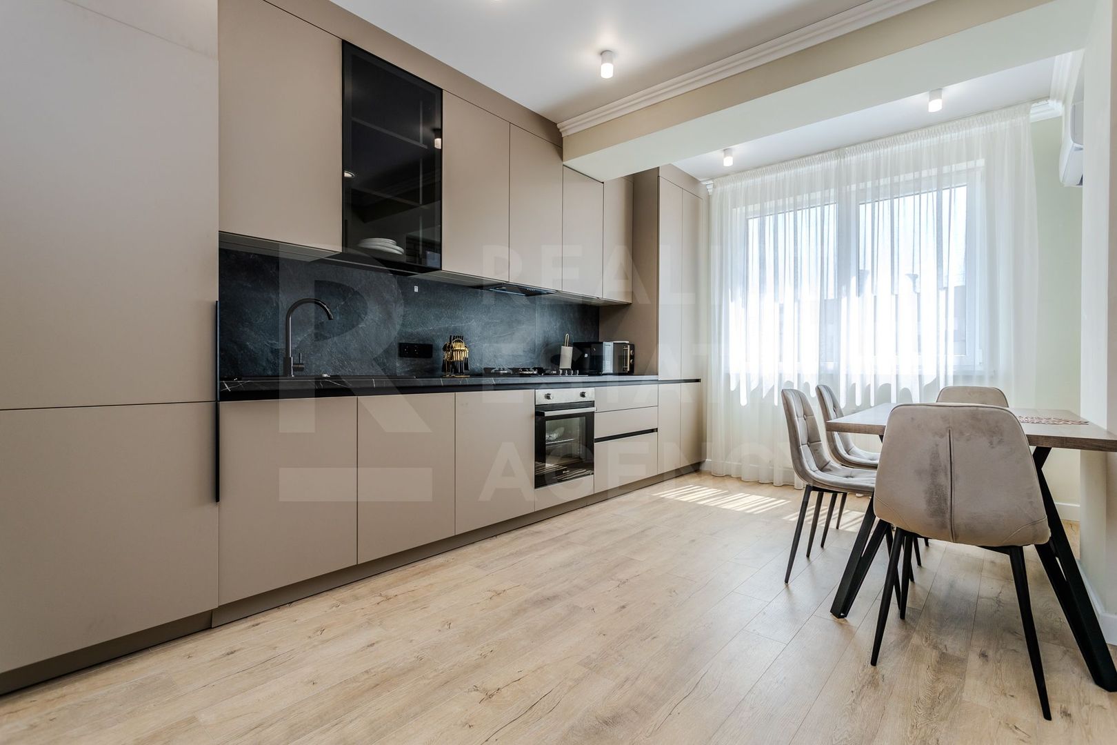 Chirie, apartament, 3 camere, bd. Mircea Cel Bătrân, Ciocana - Poză 7