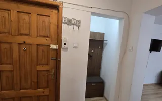 DE VÂNZARE - Apartament cu 2 camere în Bacău - Etaj 1 - Poză 25