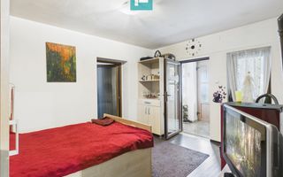 Casă 2 camere la DN7 în Odvoş - Poză 11