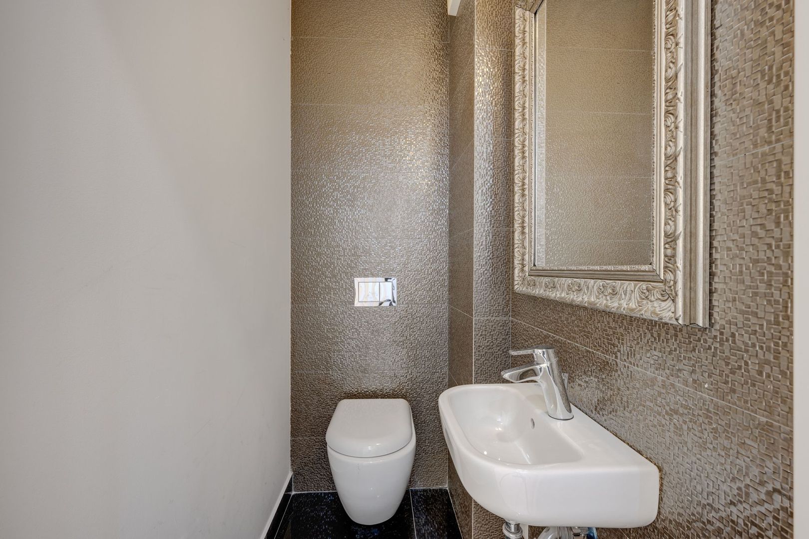 Apartament 3 camere superb si curte proprie Parc Herastrau - Poză 26