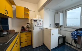 Garsoniera spatioasa, etaj intermediar, zona Garii - Poză 4