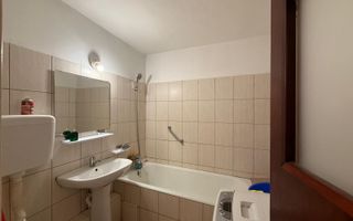 VANZARE APARTAMENT  2 CAMERE ZONA MOSILOR - Poză 10