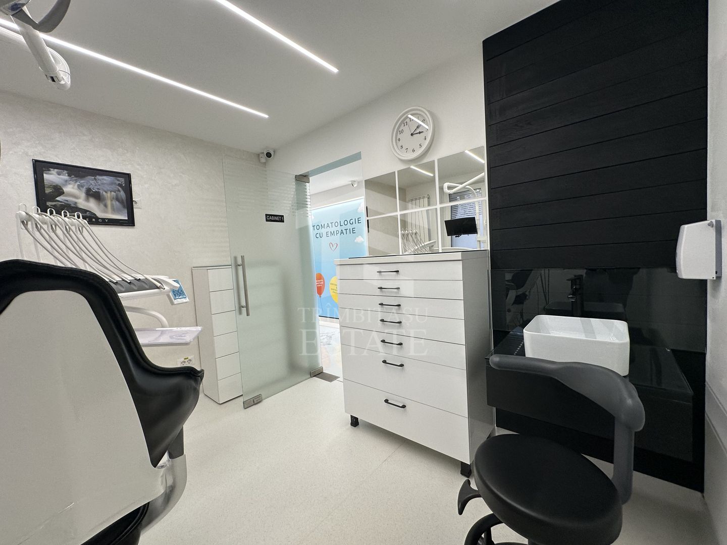 Clinica Stomatologica Premium – 2 Cabinete Complet Utilate – Metrou - Poză 15