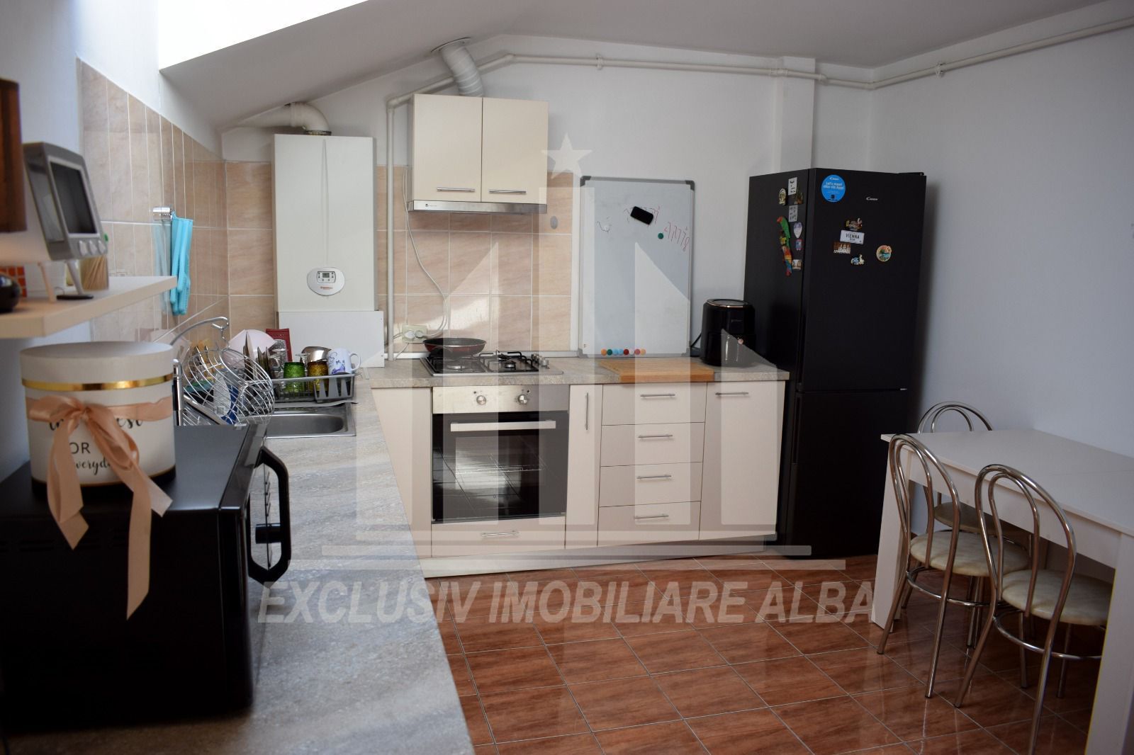 Apartament 2 camere Cetate-Bulevard - Poză 6