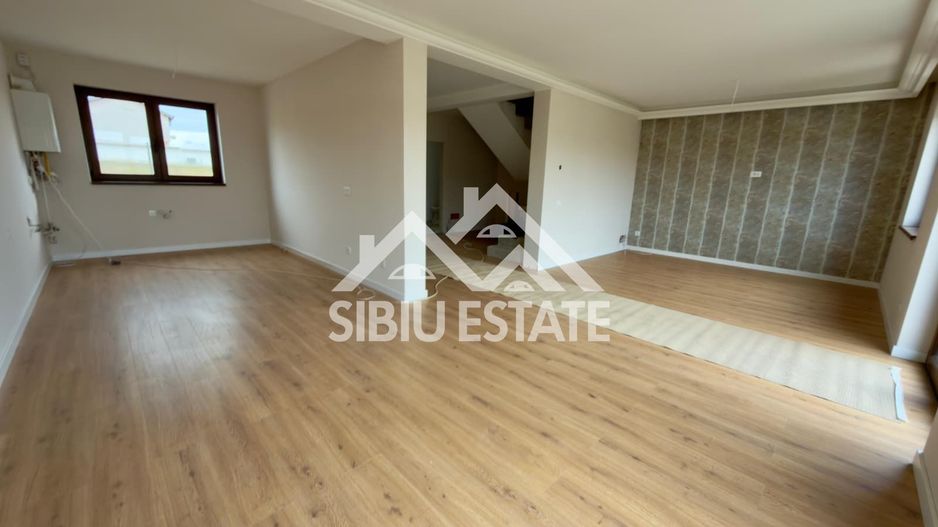 Casa Duplex finisata la cheie,Sura Mare, Sibiu - Poză 2