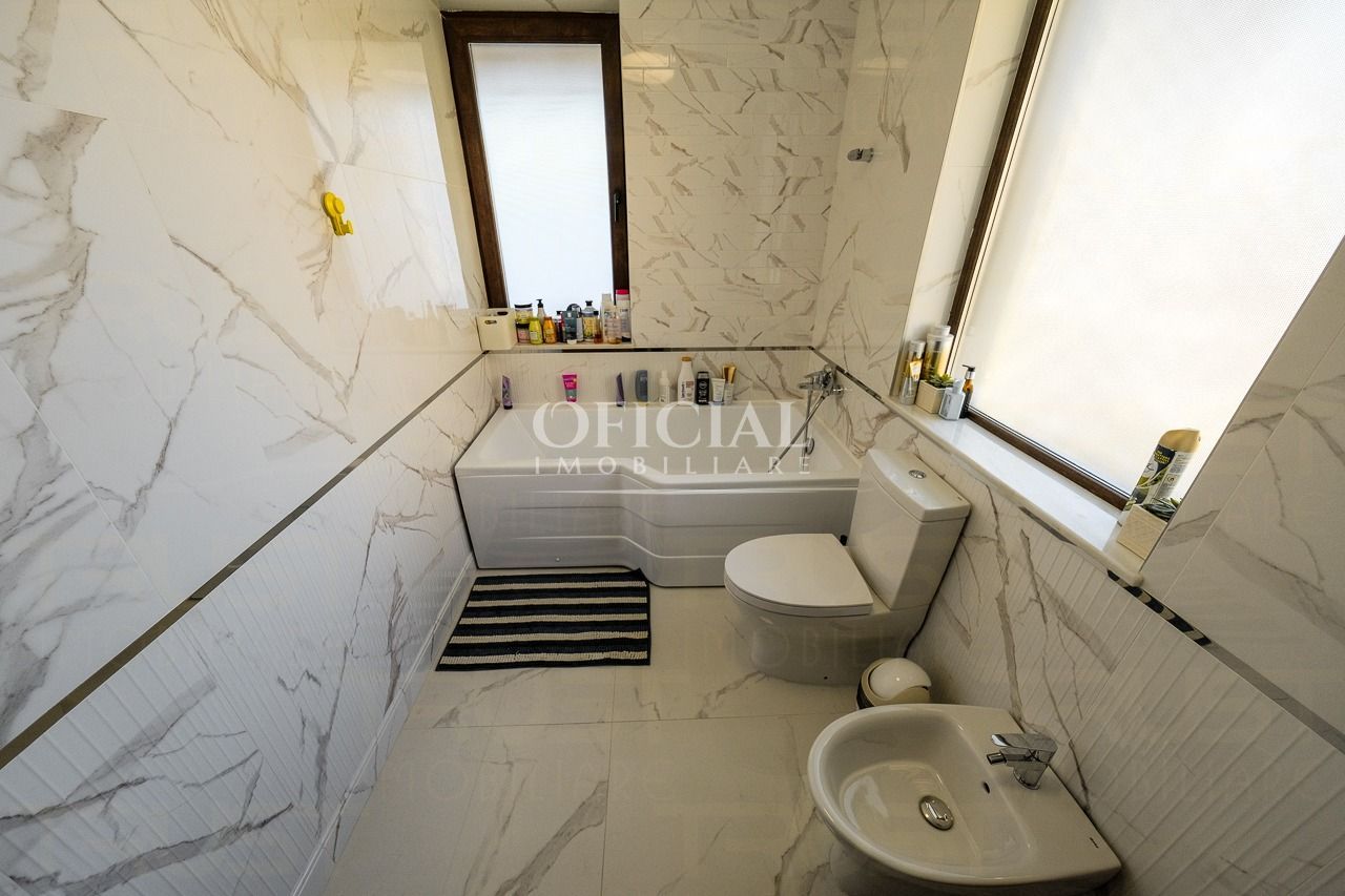 Casa tip duplex | Curte | 3 Parcari | Zona Urusagului | Floresti - Poză 12