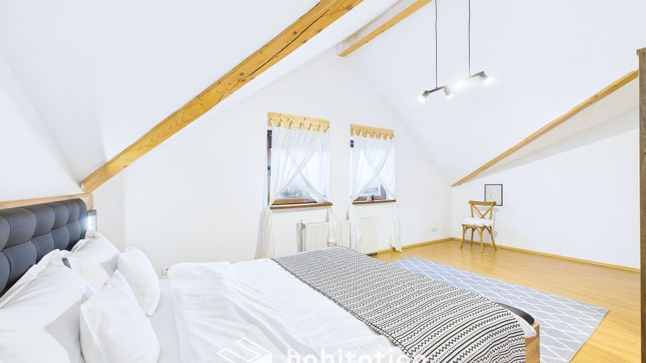 Casă individuală cu spațiu amplu și liniște absolută în Ghiroda - Poză 21