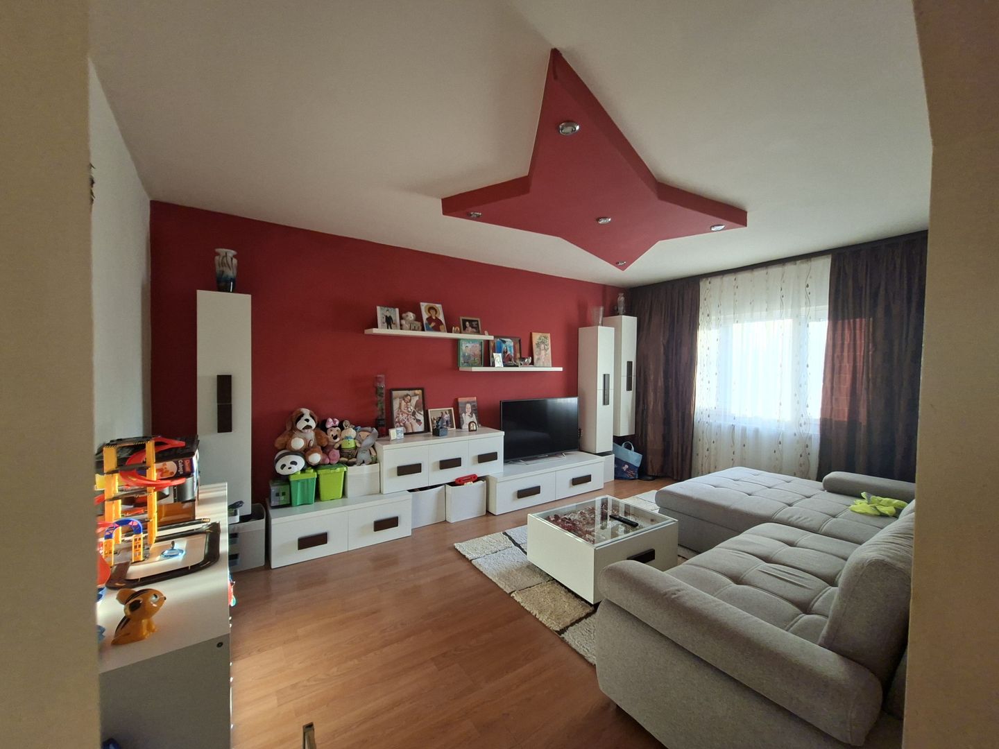 Apartament cu 3 camere - Zona Lipovei, Timișoara - Poză 2