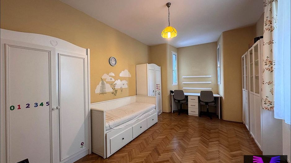 APARTAMENT 3 CAMERE LA CASA CENTRAL | CURTE PROPRIE | VICTORIEI/ PARCUL SUBARINI - Poză 11