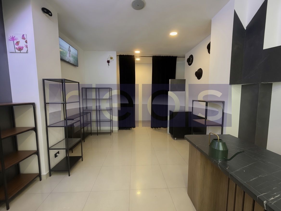 SPATIU COMERCIAL DE INCHIRIAT | 30 MP | PIATA VICTORIEI | VAD EXCELENT - Poză 2