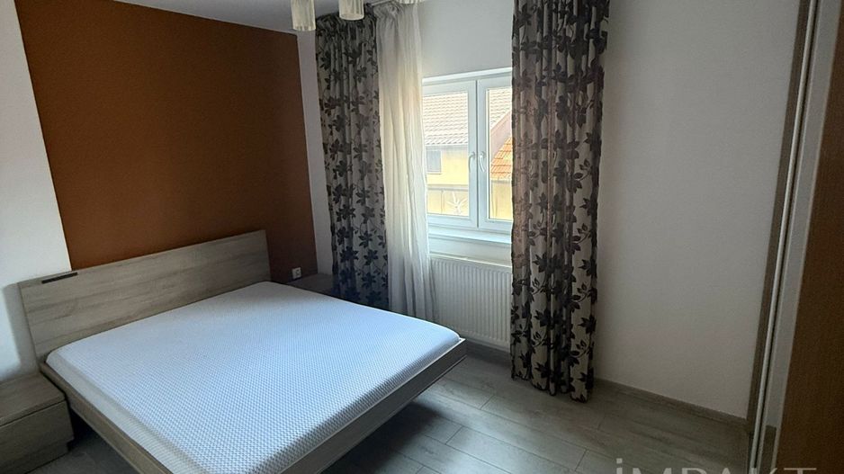 Apartament cu 3 Camere superb de inchiriat , zona Centrală - Poză 4