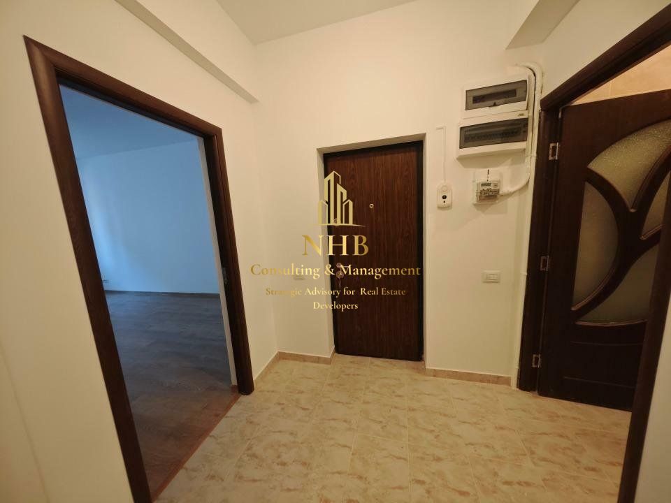 Spatiu Birouri | 3 Camere | Centrala Proprie | Romana - Poză 2