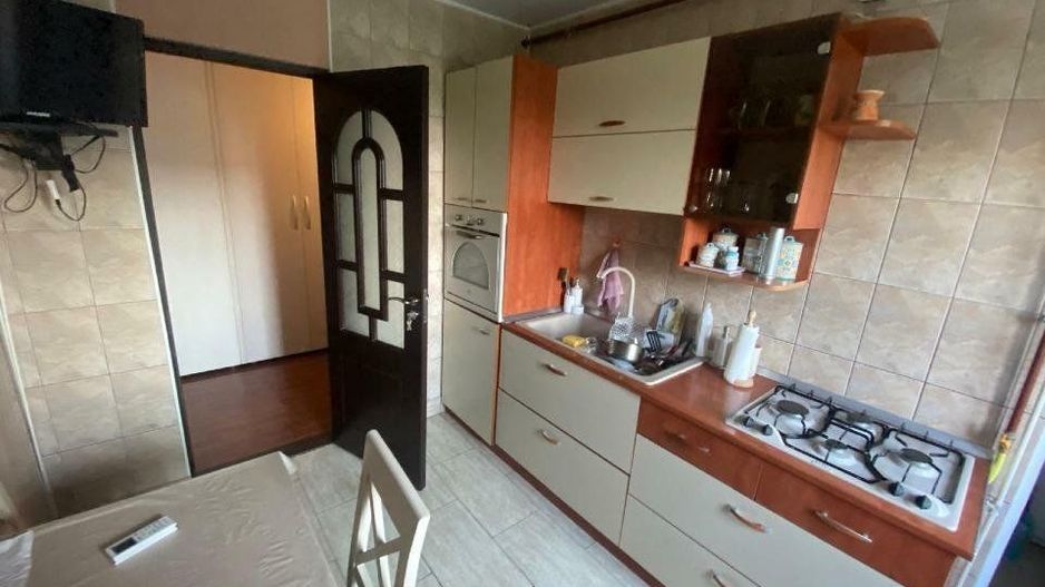Apartament 3 camere Matei Basarab - centrala proprie - Poză 4