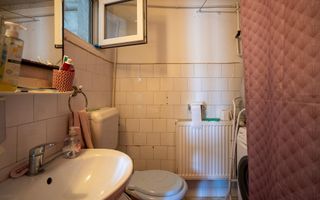 Apartament la casa cu curte proprie pe Ion Bogdan - Poză 8