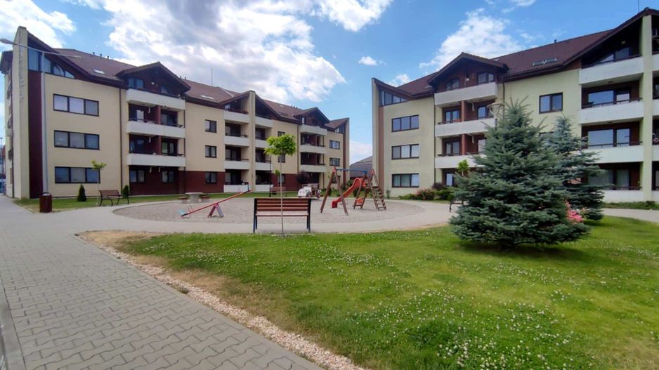 Inchiriem apartament 2 camere spatios intr-un bloc tip vila zona Tractorul - Poză 16