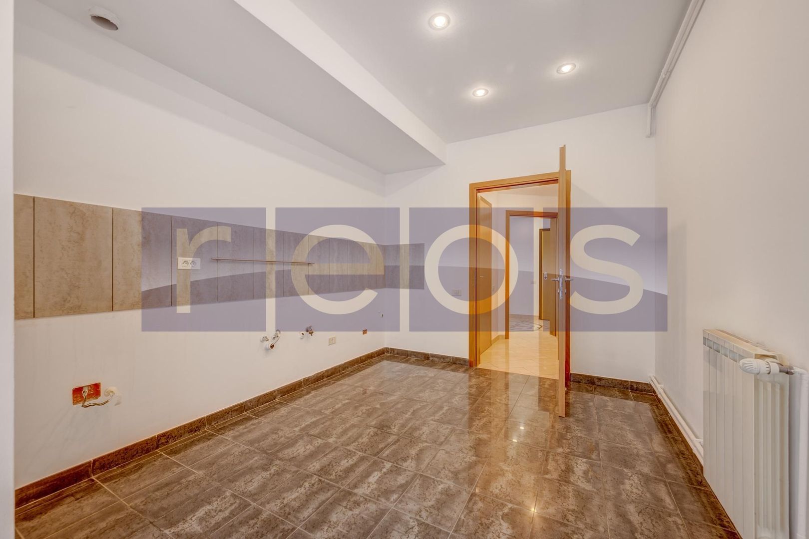 VANZARE APARTAMENT DEOSEBIT PARCUL BORDEI 160MP | 4 CAMERE | PARCARE | - Poză 12