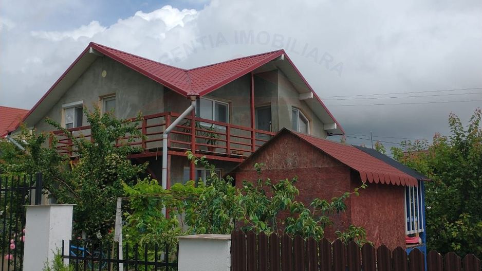 Vanzare casa P+M, Smardan( Galati ), la 2 minute de str.principala - Poză 4