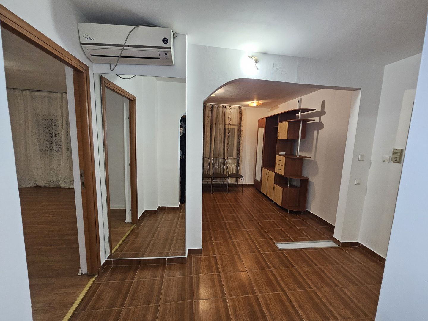 Apartament modern cu 3 camere, ultracentral - Poză 6