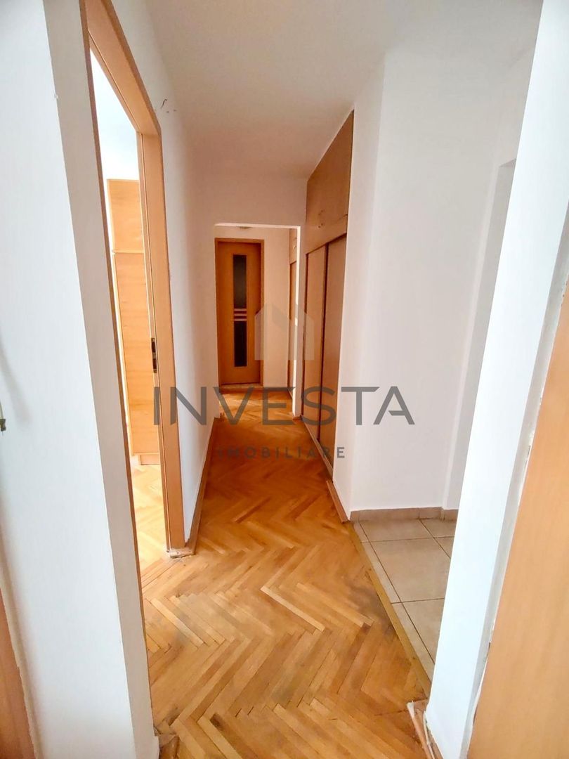 Apartament cu 4 camere decomandate, bd. Titulescu. - Poză 12