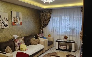 Apartament 2 camere decomandat - Poză 1