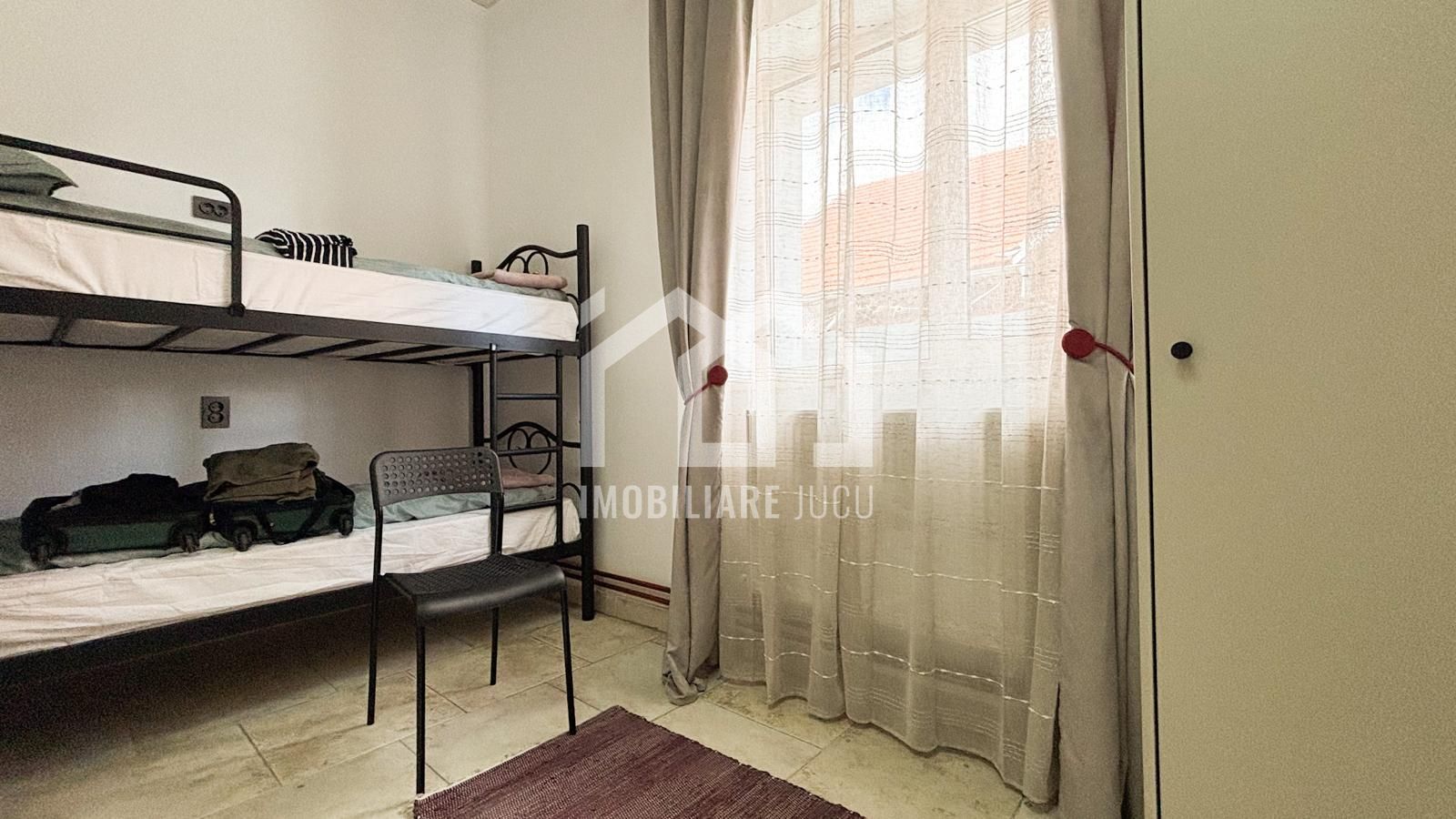 Spatiu comercial, 5 camere, 2 bai, 1 nivel Teren 392mp, Jucu de Mijloc - Poză 3