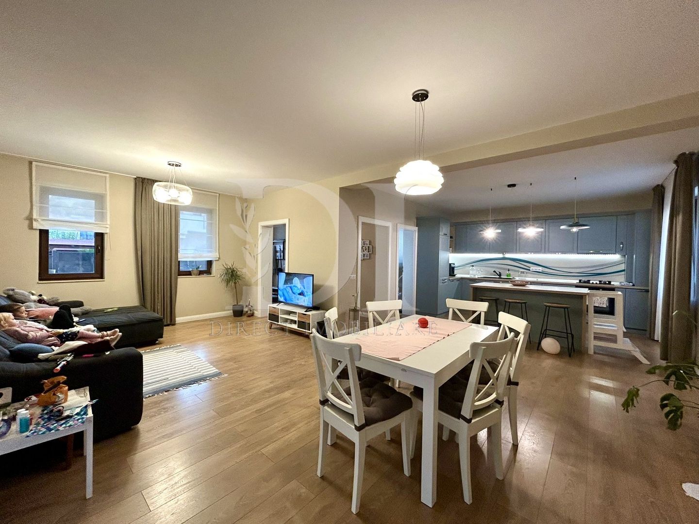 Duplex modern, complet utilat - Floresti - Poză 1