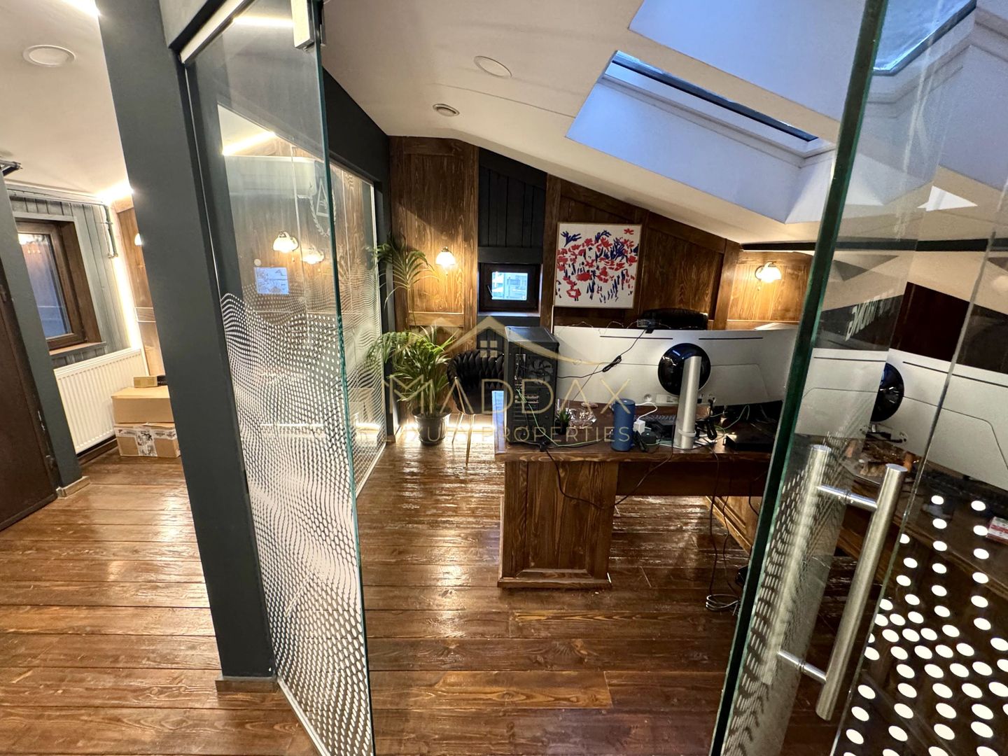 Spatiu de birouri in Vila Interbelica ***104mp utili***// Victoriei - Poză 17