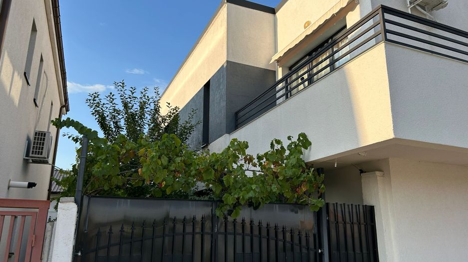 Vilă 4 camere | Tunari | De Vânzare - Poză 2