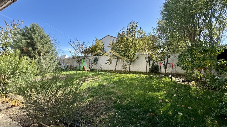Vila cu 5 camere *420mpc* // 800mp teren // Corbeanca - Tamasi - Poză 11
