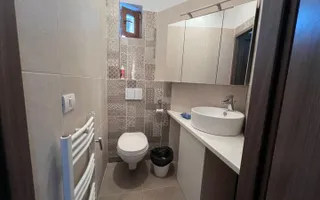 Casa 7 incaperi + Anexe | 1420mp Teren | La Intrare in Dumbravita - Poză 11