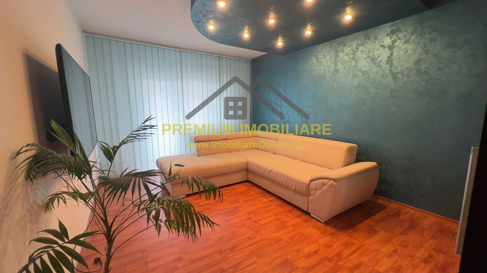 Apartament 3 camere etaj 1 de vanzare - Poză 1