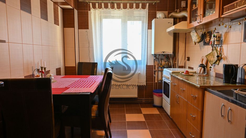 Apartament 5 camere de vanzare | Mobilat-Utilat | Sinaia | COMISION 0% - Poză 9
