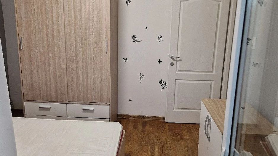 Apartament 2 camere decomandat -spatios ,balcon inchis, zona Sarelui - Poză 2