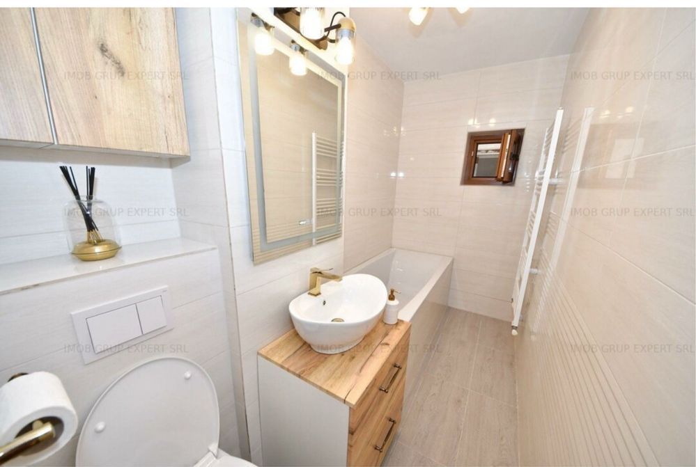 Apartament 4 camere MARE (100 mp) , Micro 17 - Poză 5