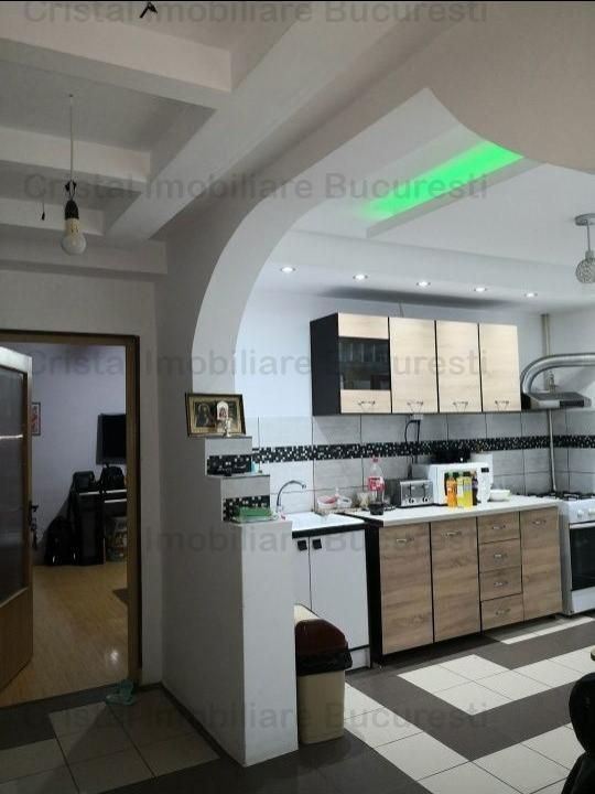 Vanzare Apartament cu 3 camere, sector 5, Rahova - Poză 1