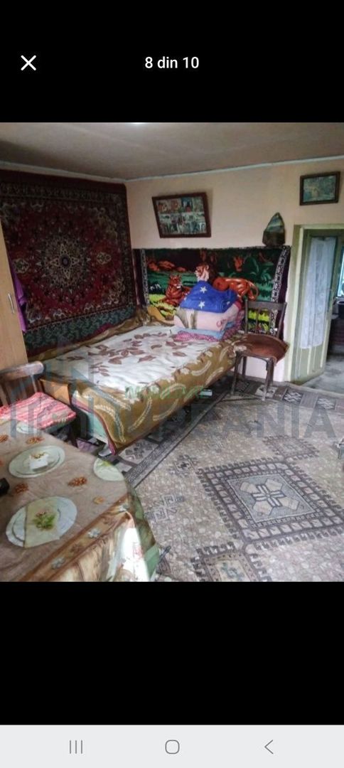 Casă de vânzare în satul Mânjești, comuna Mogoșești, județul Iași - Poză 2