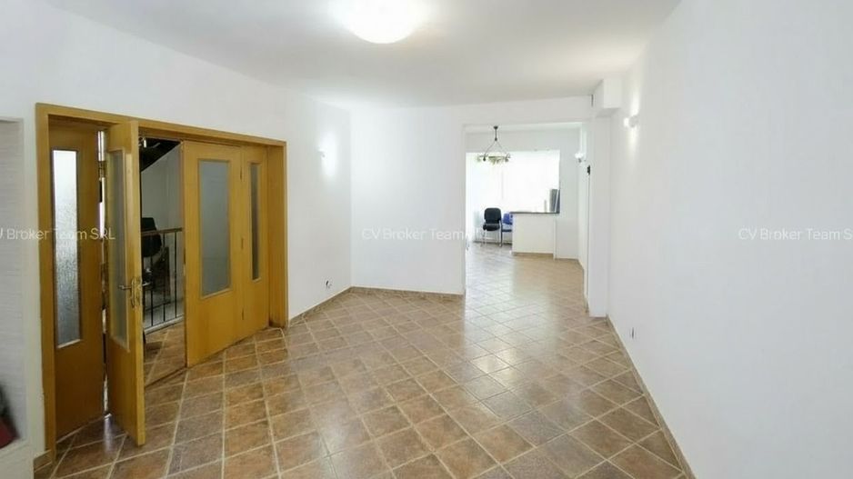 Vila D+P+1+M,Otopeni,300 mpu,ultracentral - Poză 5