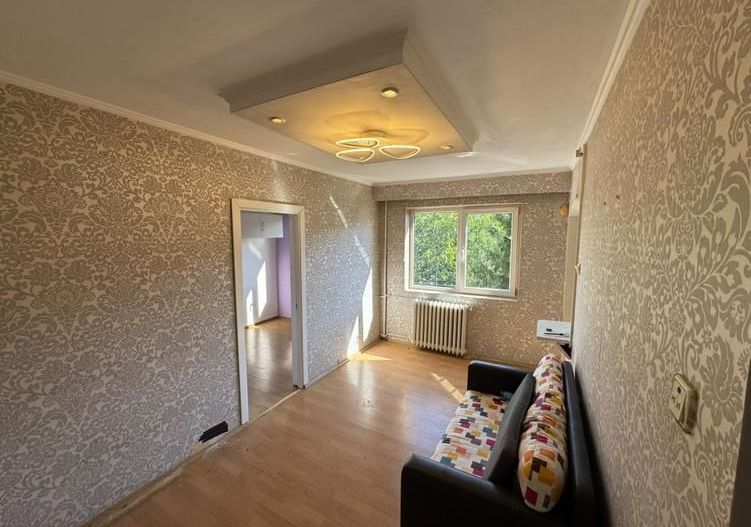 Apartament 3 camere in Șagului , 48 mp | Etaj 4/4 | Acoperiș - Poză 1