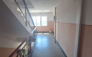 Apartament 2 camere decomandat de închiriat zona Rovine - Poză 6