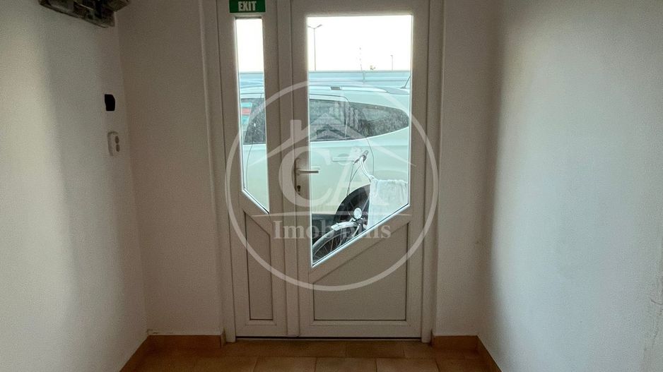Spațiu comercial de închiriat în zona Velenta, Oradea - Poză 8