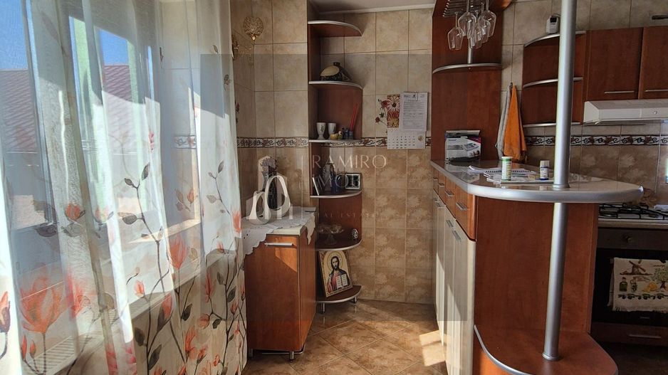 Casa + Magazin (P+1) Fundulea DN3 - Poză 5