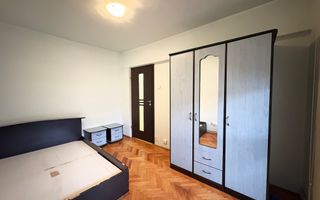 Apartament spațios cu 3 camere, 2 băi și multe avantaje - Poză 1