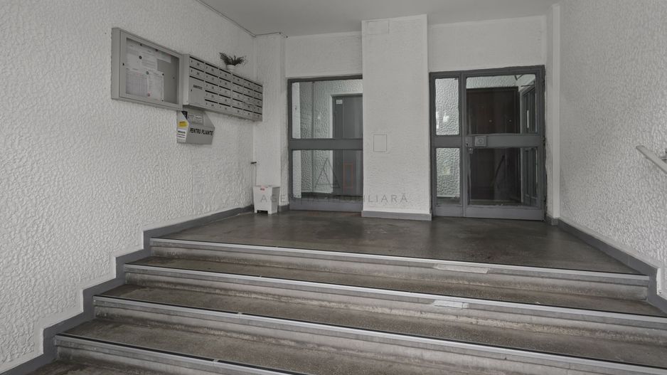 4 Camere 3/9 Panduri | COMISION 0 - Poză 21