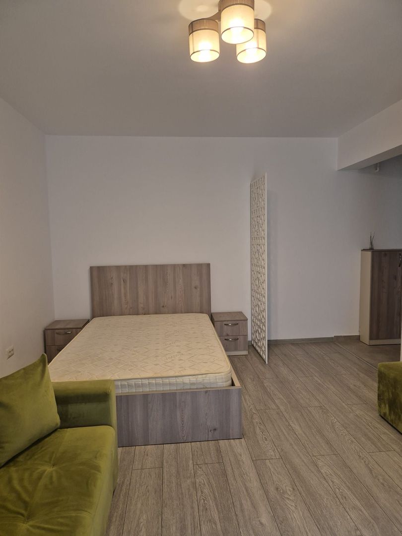 GARSONIERA - PARCARE INCLUSA, BUCATARIE INCHISA, CENTRALA PROPRIE - Poză 9